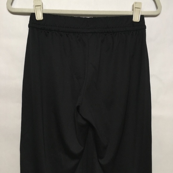 ADIDAS CLIMA365 BLACK CAPRI ATHLETIC PANTS - Picture 5 of 11